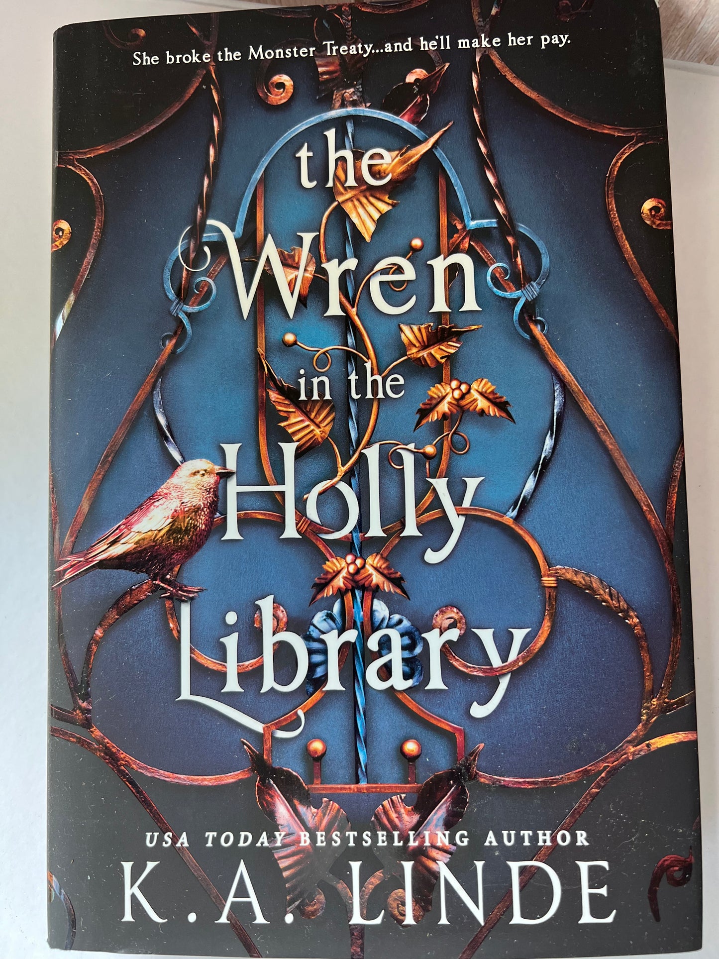 The Wren In the holly Library