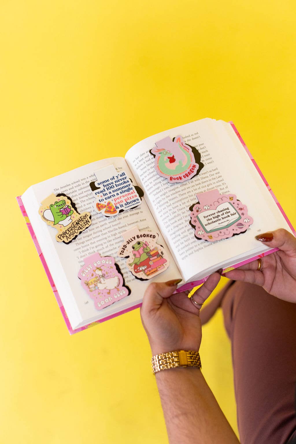 Toad-ally Booked Magnetic Bookmark – Cute Frog Reader Gift