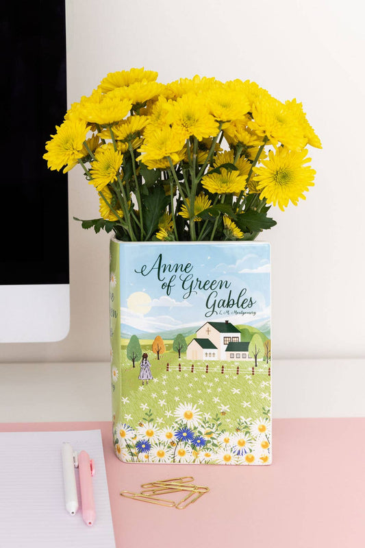 Large Book Vase, Anne of Green Gables